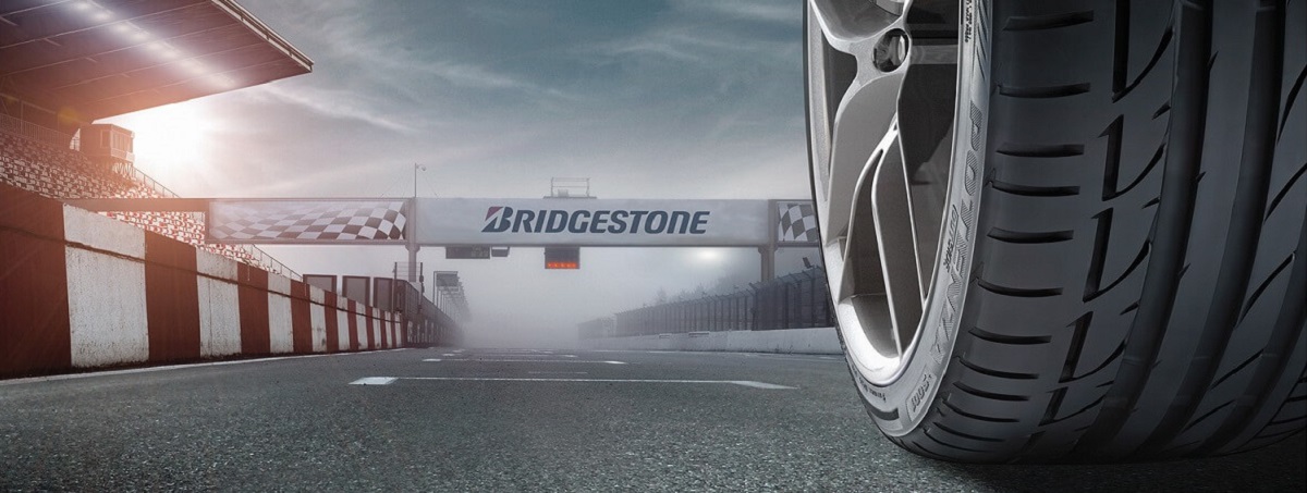 Bridgestone Potenza S001